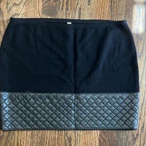 Bailey 44 Black Quilted Pencil Skirt